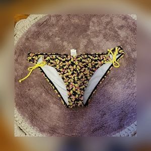 Bundle of XL swim bottoms (2 pair)